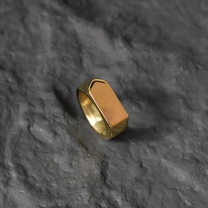 Anvil Ring
